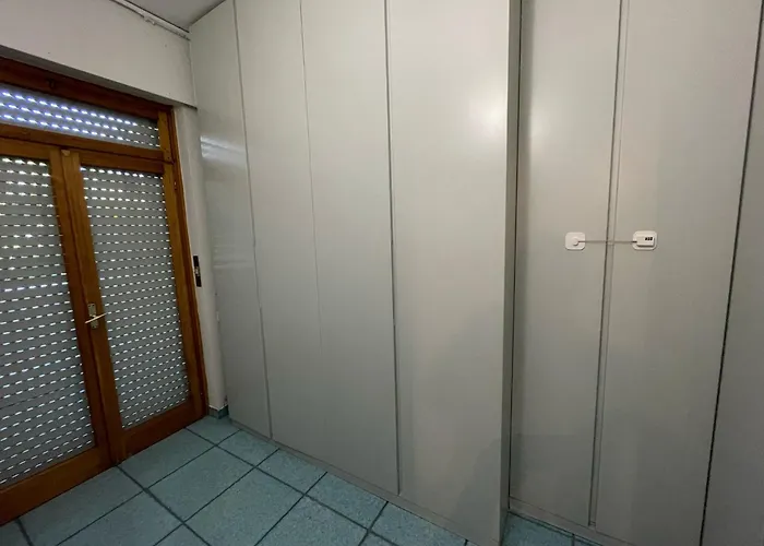 Wh - Nella's - Trilocale Duca 圣雷默